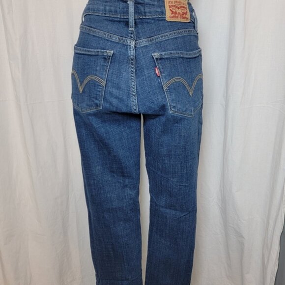 Classic Blue Women's Jeans - Picture 2 of 6